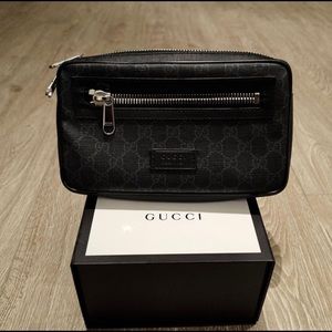 Unisex Gucci fanny pack